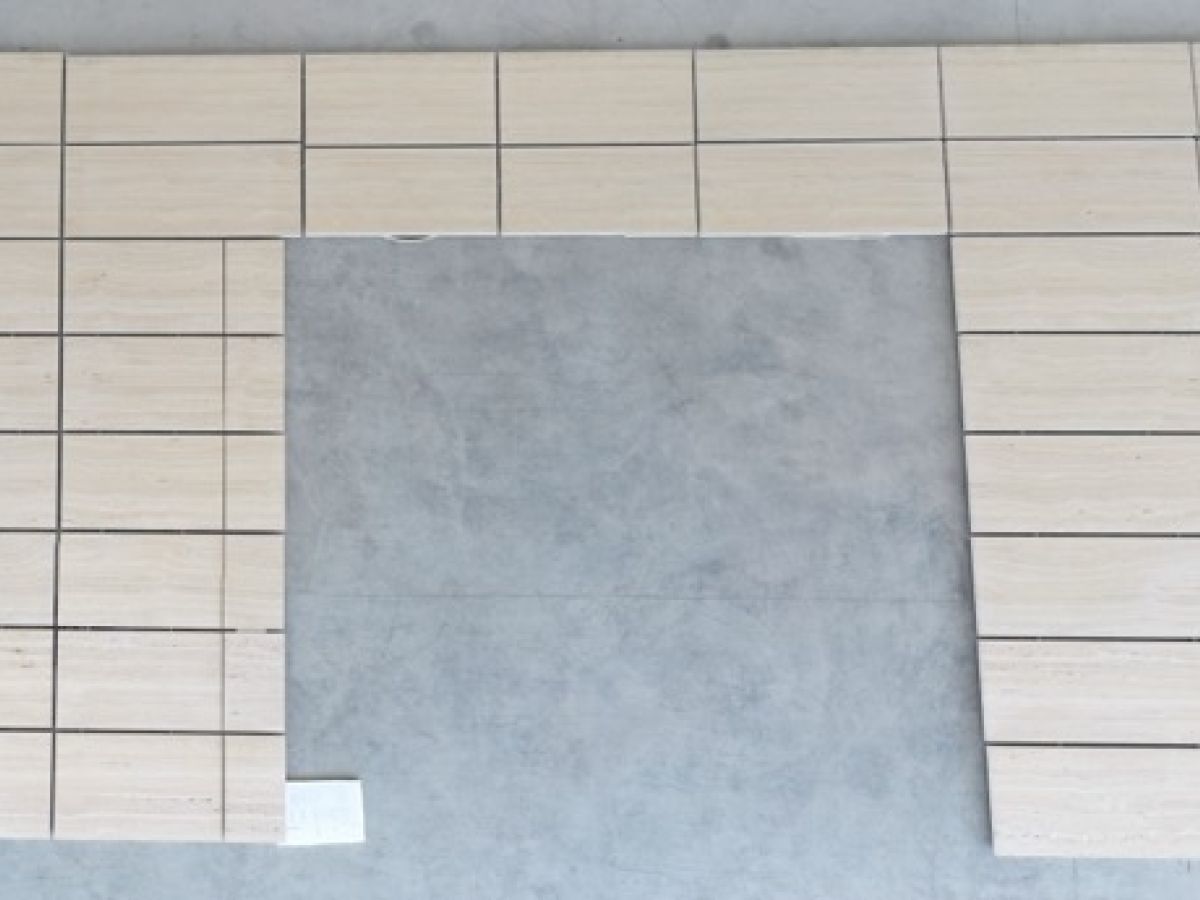 06
