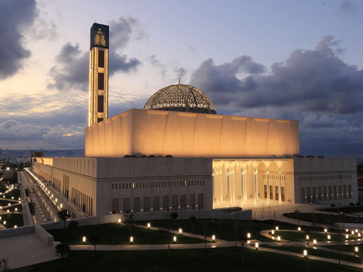 1-Grand-Mosque-of-Algierse